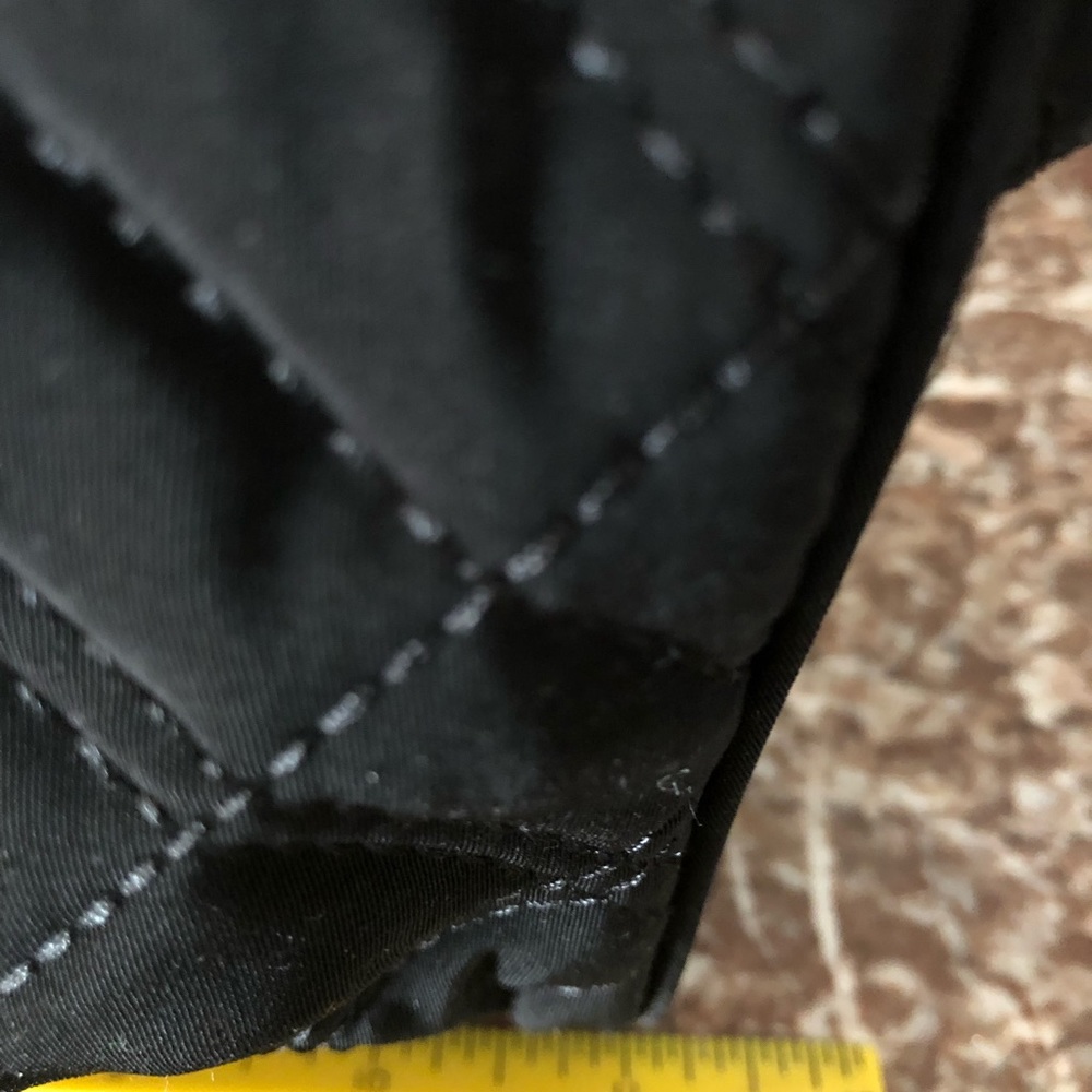 🔥Vera Bradley Classic Black shoulder bag🔥 - Picture 6 of 9